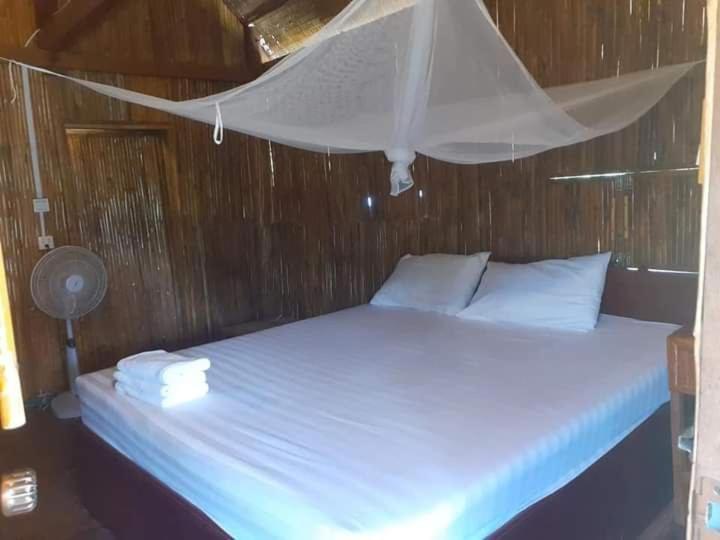 Odambang Village Homestay Battambang Eksteriør billede