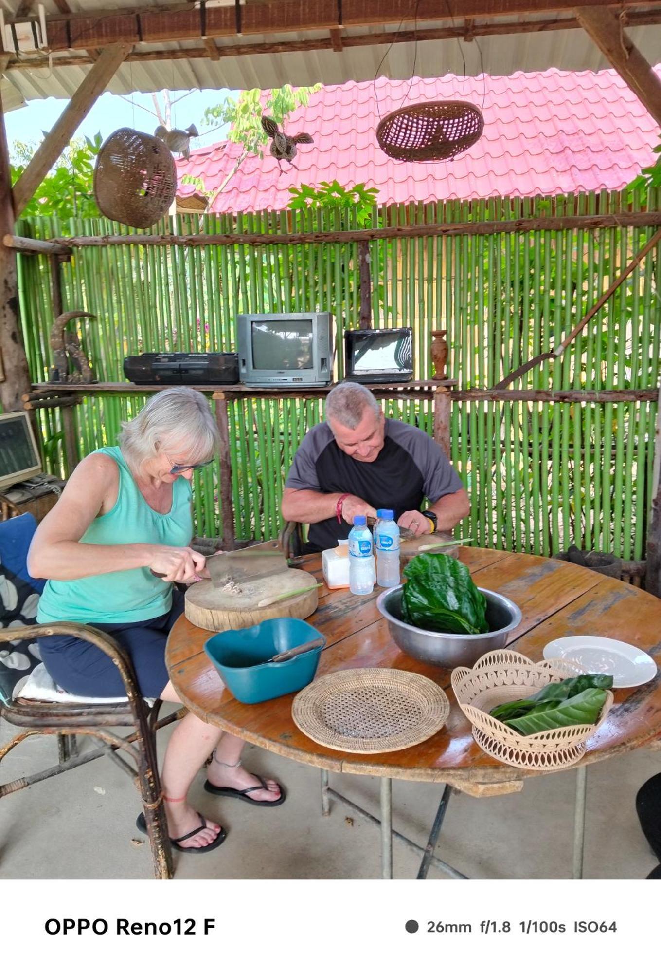 Odambang Village Homestay Battambang Eksteriør billede