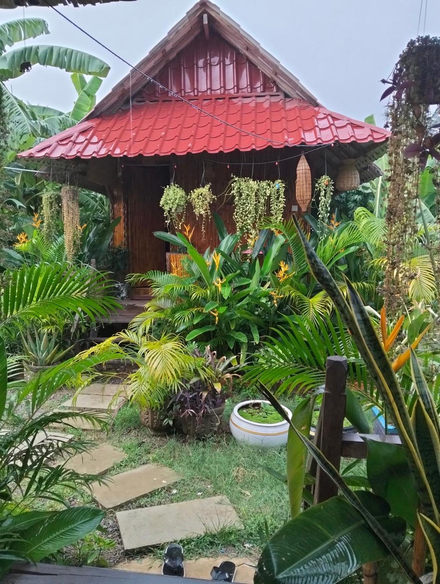 Odambang Village Homestay Battambang Eksteriør billede